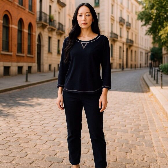 T by Talbots Womens Medium UPF 50+ Blue And White Pullover TEE SHIRT Nautical - Picture 8 of 8